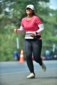 BIB: 453
                            <button type="button" onclick="openModal(10124269)" class="btn btn-primary btn-sm float-right btn-popup" data-toggle="modal" data-target=".modal-high-quality">
                        <i class="fas fa-shopping-cart"></i> Add to Cart
                    </button>
                                            <button type="button" onclick="isThisMe(10124269, true)" class="btn btn-success btn-sm float-right btn-popup btn-isme hidden" data-toggle="tooltip" data-placement="bottom" title="นี่คือรูปของคุณใช่ไหม คลิกที่นี่เพื่อเอาเข้าอัลบั้ม">
                        <i class="fas fa-plus"></i> Add to album
                    </button>
                    <button type="button" onclick="isThisMe(10124269, false)" class="btn btn-warning btn-sm float-right btn-popup btn-isnotme hidden">
                        <i class="fas fa-ban"></i> Remove from album
                    </button>